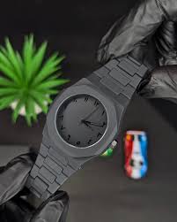 Black Arabic Aura Watch